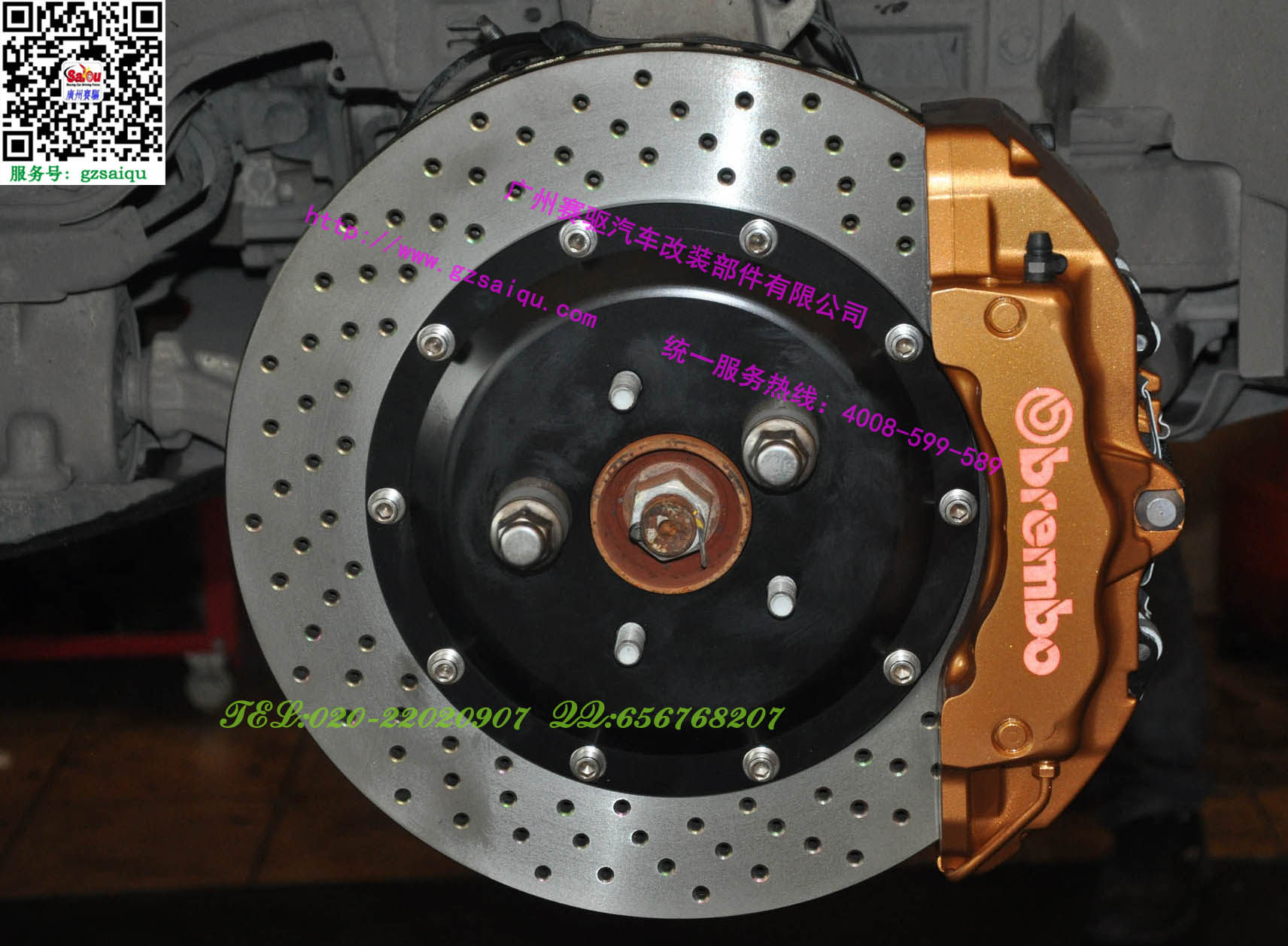 BREMBO 六活塞卡钳配加大碟