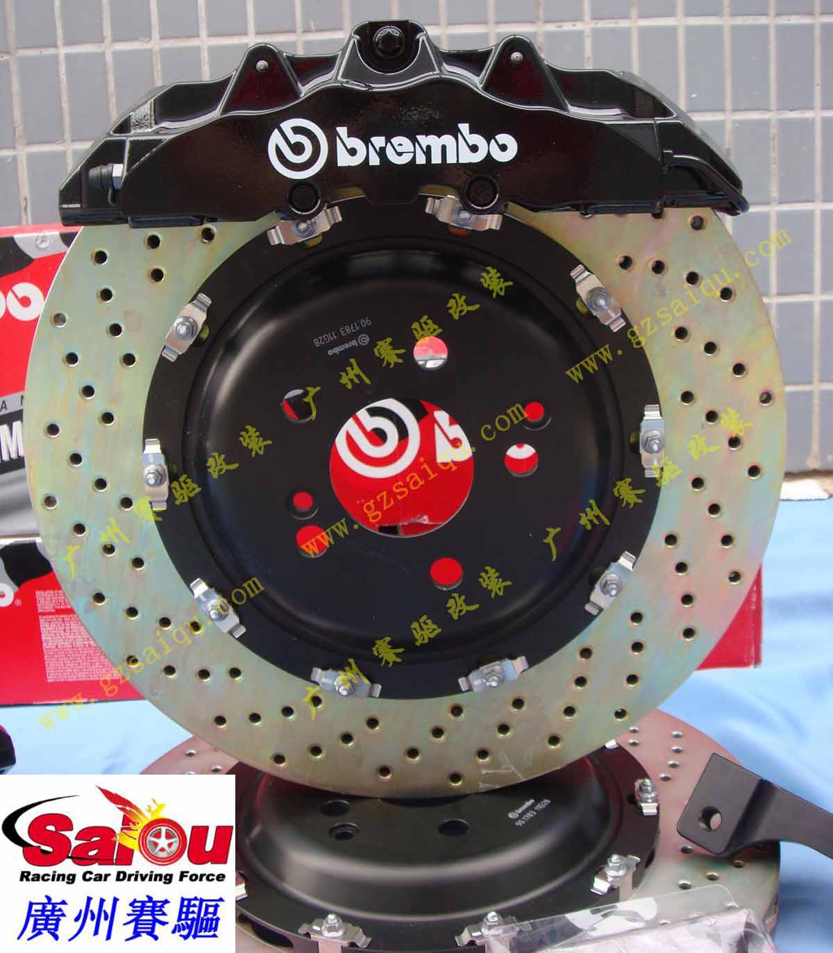 黑色BREMBO刹车套件