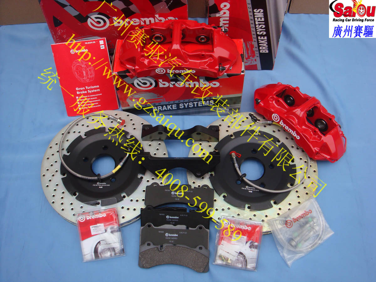 红色BREMBO刹车套件