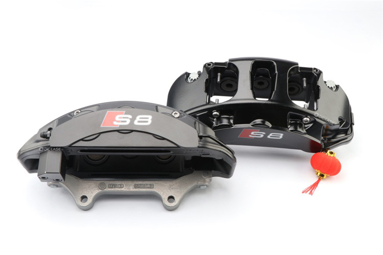 brembo OEM代工—奥迪S8 六活塞卡钳