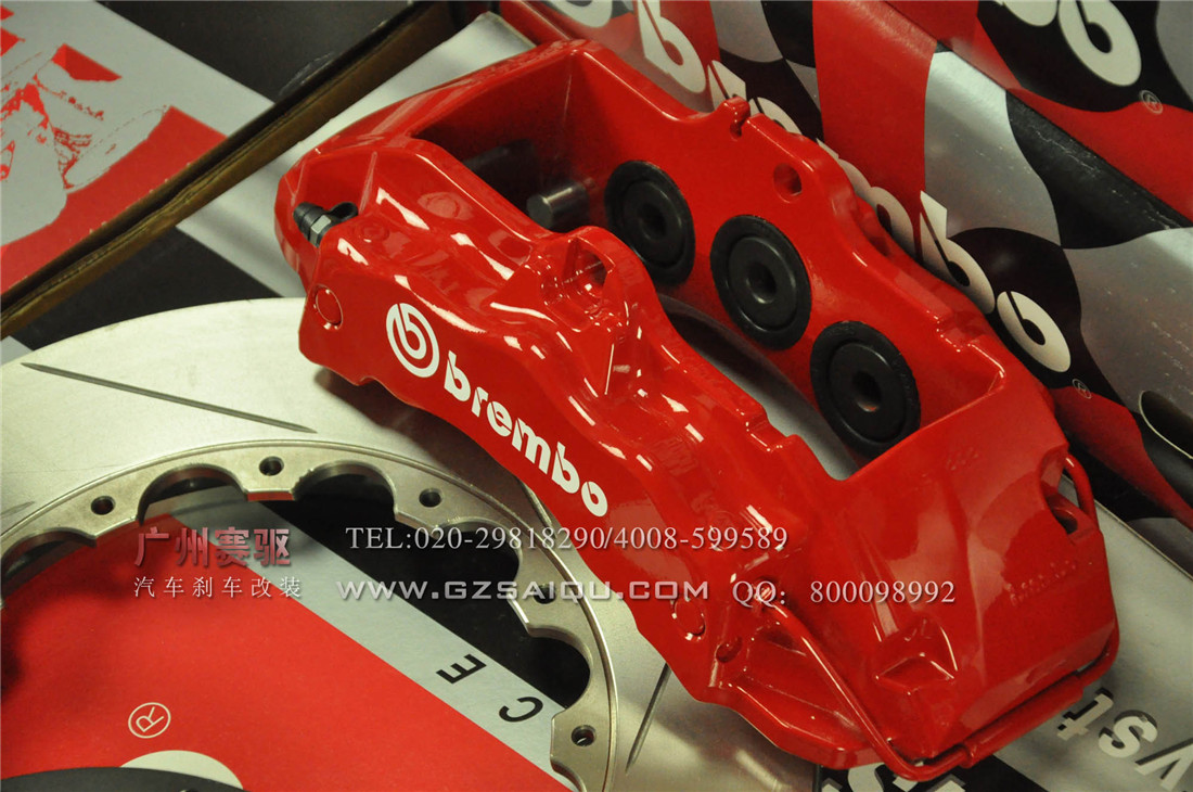 brembo 卡宴六活塞高性能刹车系统套件